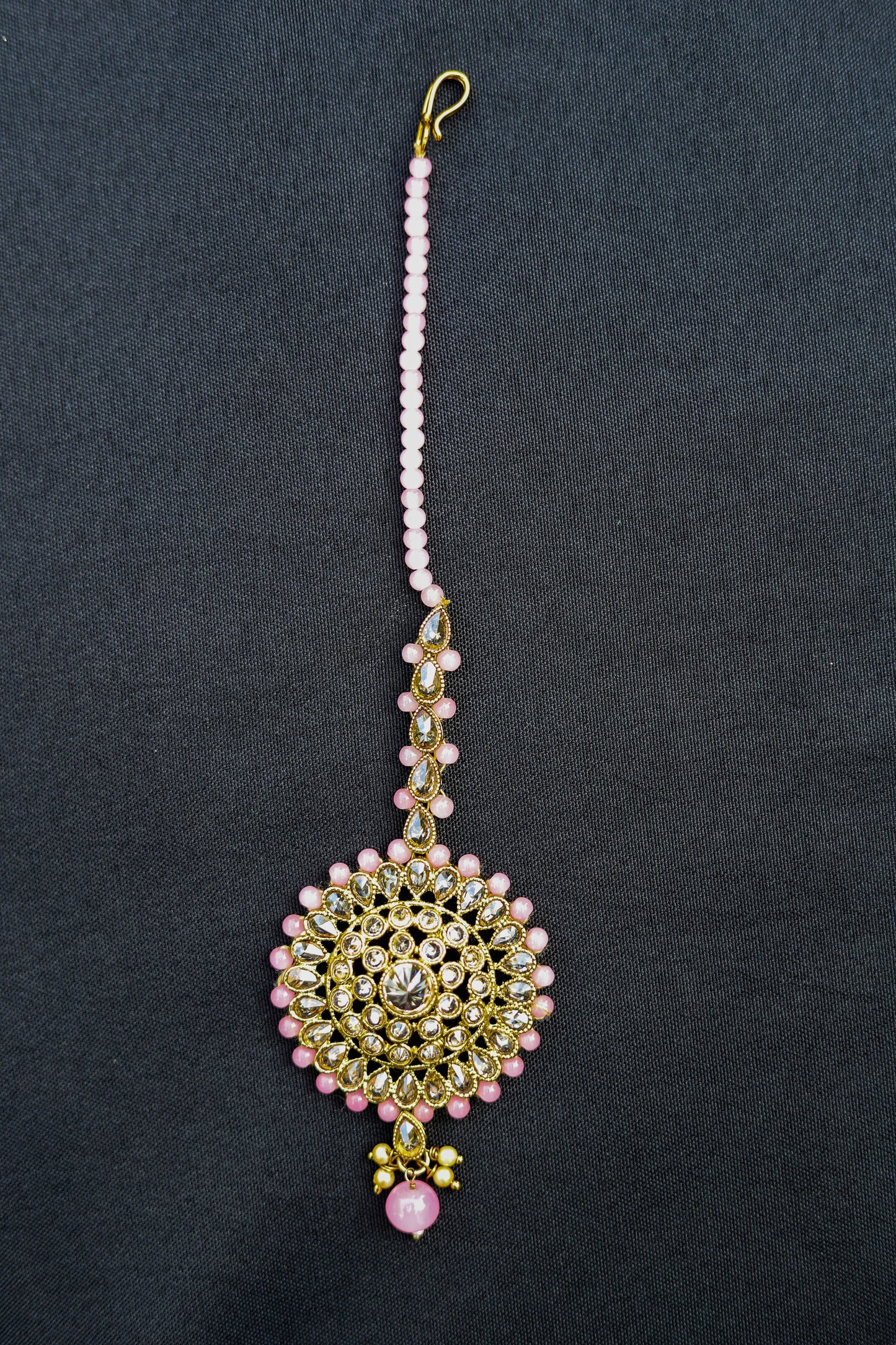Kundan gold with pink pearls round shape big tikka