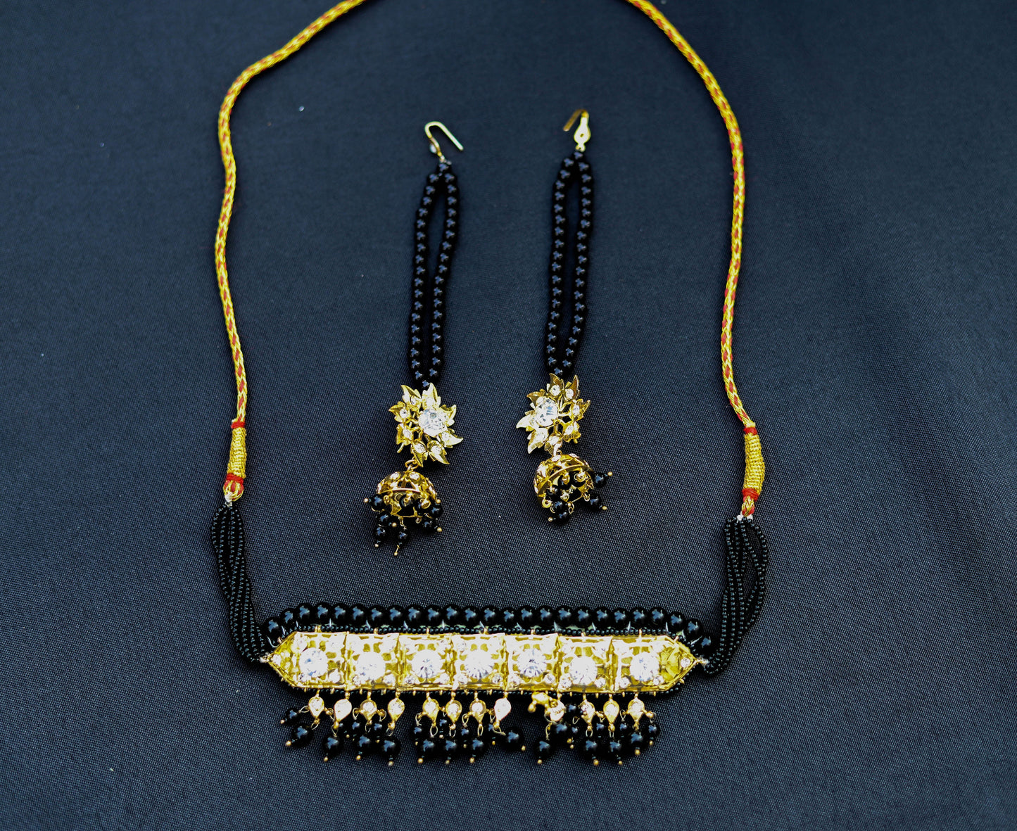 Small Black Choker Style Jadavi Lacha